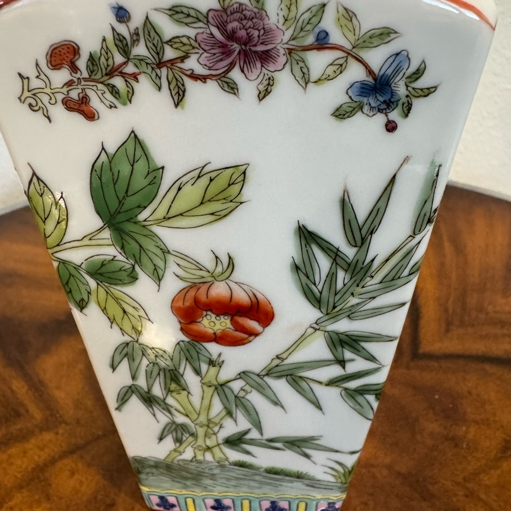 Vintage Made in Macu 10 Inch Floral Porcelain Vase - Picture 2 of 12